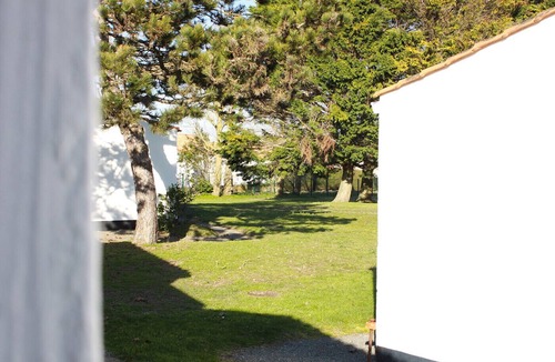 Bretignolles-sur-Mer House | Coastal Cottage for 4 - Heated Pool