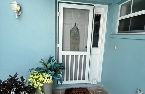 Plantation House | Coastal Comfort Retreat