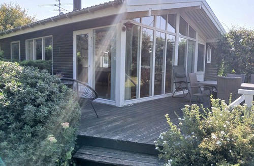 Vemmenæs House | Coastal cottage charm with room for the family