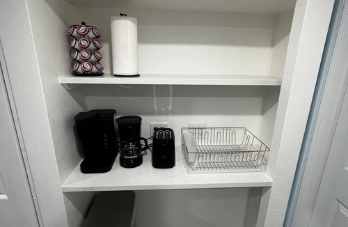 Lake Ridge Apartment | Coastal Cove Studio 5 minutes to beach