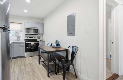 Del Mar Apartment | Coastal Crab 2BR | Walk to McGee Beach & Marina