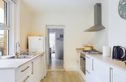 Ryde Ski Chalet | Coastal East View