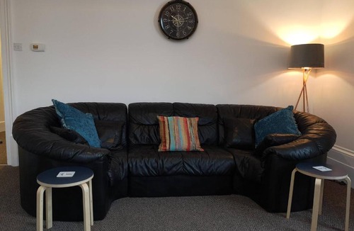 Sandgate Apartment | Coastal Escape Sandgate