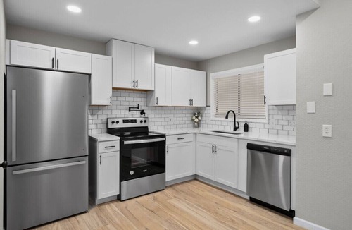 South Side House | Coastal Gem: Chic Corpus Retreat