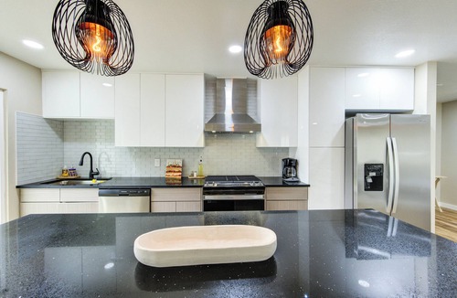 La Marque House | Coastal Getaway in La Marque!