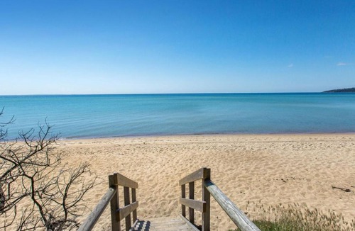 Dromana House | COASTAL HAVEN - DROMANA