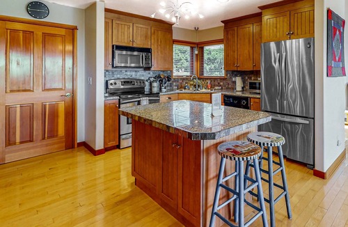 Manchester House | Coastal Haven-Panoramic Ocean View, Hot Tub, Grill