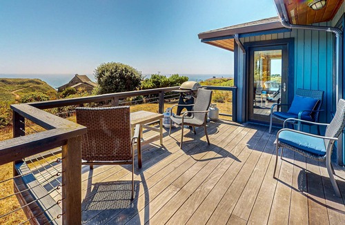 Manchester House | Coastal Haven-Panoramic Ocean View, Hot Tub, Grill