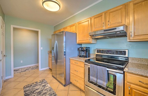 North Carolina Coast Cottage | Coastal Hideaway ~ 1/2 Mi to Beach + Boardwalk!