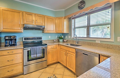 North Carolina Coast Cottage | Coastal Hideaway ~ 1/2 Mi to Beach + Boardwalk!
