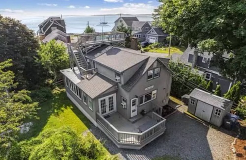 Groton Long Point House | Coastal Home in Beach Community w/Ocean Views
