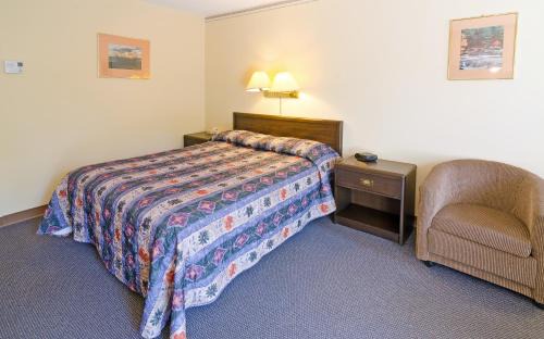 Digby Hotel | Coastal Inn - Kingfisher