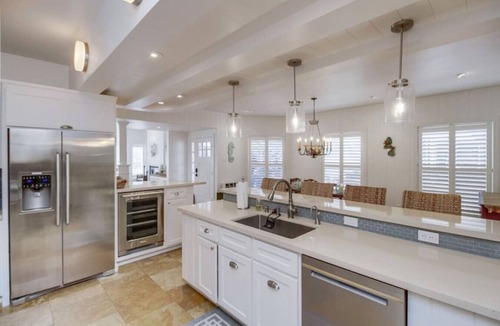 South Mission Beach House | Coastal Jetty Getaway! AC, Bikes and more!