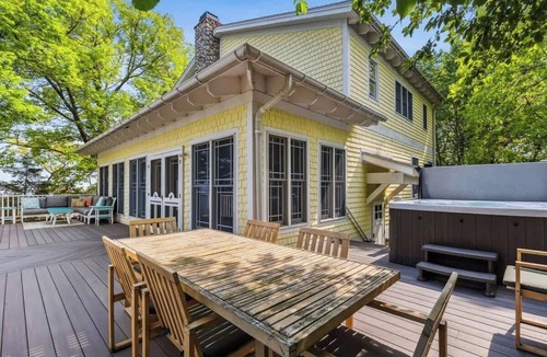 Stevensville House | Coastal Living w/Hot Tub, Firepit & Lakeside Deck