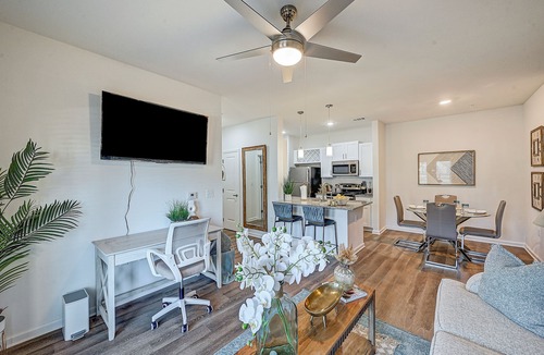 Yulee Apartment | Coastal Luxe Apt Near Fernandina Bch/Amelia Island/JAX Airport & I-95 to DWTN.
