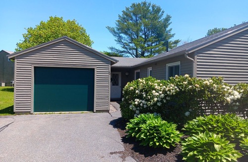 Brunswick Condo | Coastal Maine Summer Get Away