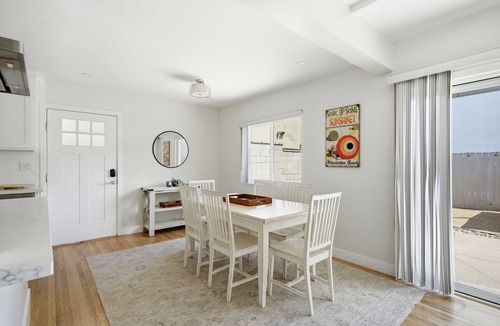 Gas Lamp Section House | Coastal Manhattan Beach Home | Walk to Beach & Downtown
