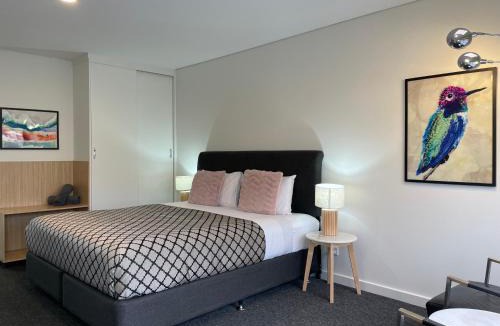 Apollo Bay Hotel | Coastal Motel