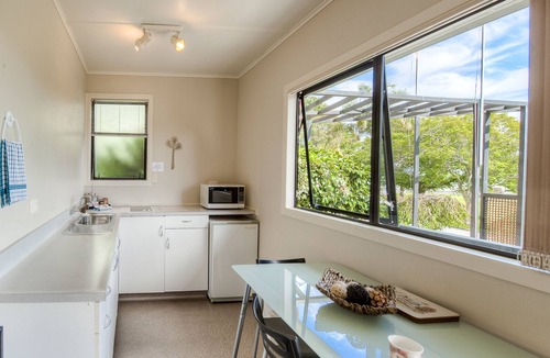 Thames Hotel | Coastal Motor Lodge