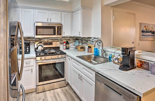 Capistrano Beach Condo | Coastal Orange County Condo w/ Community Pool