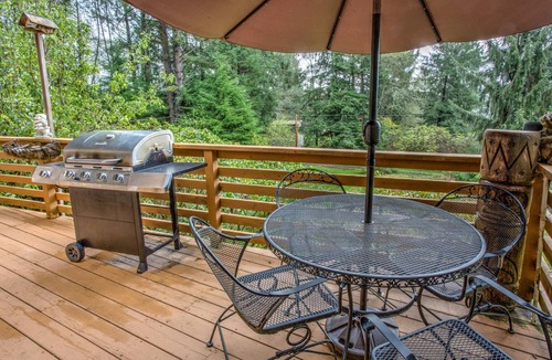 Bay City House | Coastal Oregon Getaway