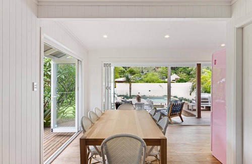 Patonga House | Coastal Palms Patonga