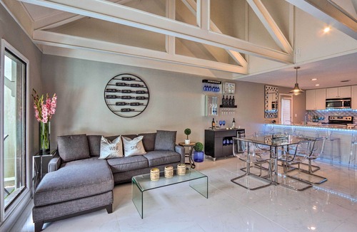 Palmetto Dunes Villa | Coastal Resort Beach Villa < 1 Mi to Shore!