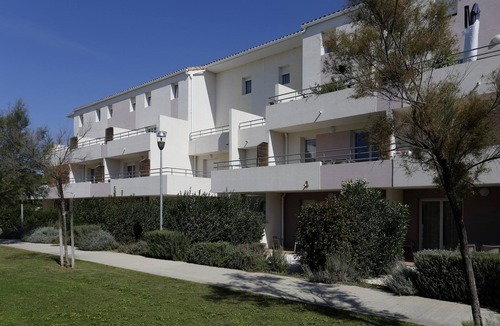 Le Grau-Du-Roi Apartment | Coastal Retreat w/Pool
