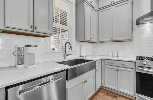 Goose Creek Apartment | Coastal Retreat Pool, Dock, Lowcountry Living