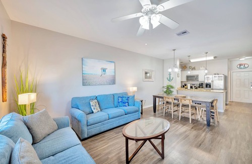 Corpus Christi House | Coastal Retreat W/Pool Views, Private Balconies and Spacious Living