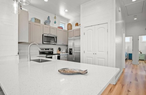 Port Aransas Apartment | Coastal Retreats Collection