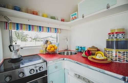 Beachlands House | Coastal Retro Caravan nights