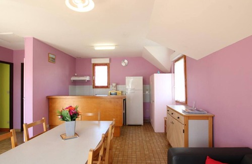 Surtainville Cottage | Coastal Semi-detached House - Pets Allowed