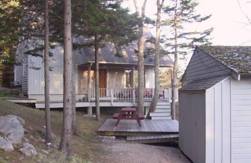 Deer Isle House | Coastal Serenity: Tidal Waterfront Retreat. Multi-week + Couples Discounts