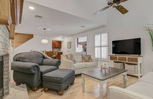 Lakeview  Jefferson County House | Coastal Style Townhome next to Golf Course - Sleeps up to 8
