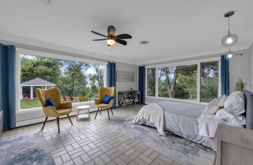 Ruthven House | Coastal Suite #1 Cozy Suite #2 - Seacliff Beach Suites