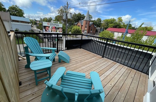 Grand Bend Apartment | Coastal Suites(All Rooms 1-3), Grand Bend