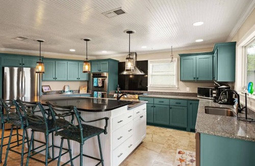 Waverly House | Coastal Tranquility