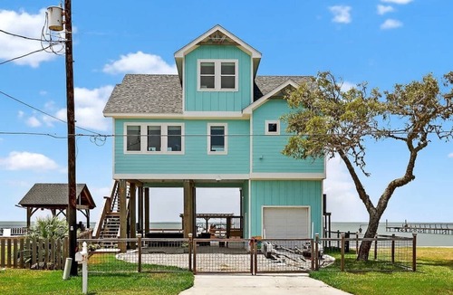 Rockport House | Coastal Vibes