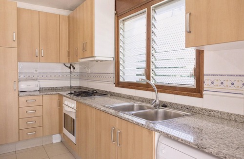 Calafat Cottage | Coastal Villa with Private Pool, Steps from Beach, 4 Bedrooms, BBQ, Wi-Fi, Family-Friendly
