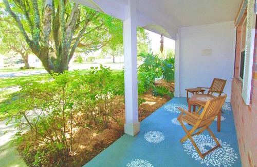 Tequesta House | Coastal Village Retreat