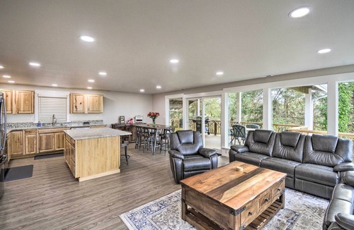 Copalis Beach House | Coastal Washington Getaway: Walk to Beach!