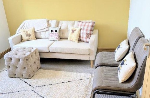 Reighton House | Coastal Whisper