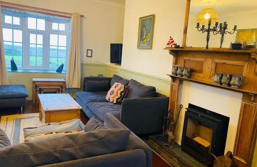 Ventnor House | Coastguard Cottage