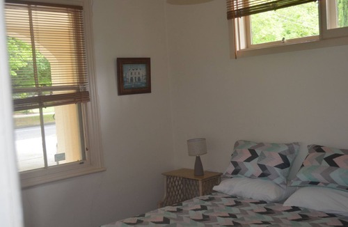 Sale House | Cobb & Co House - Great Location