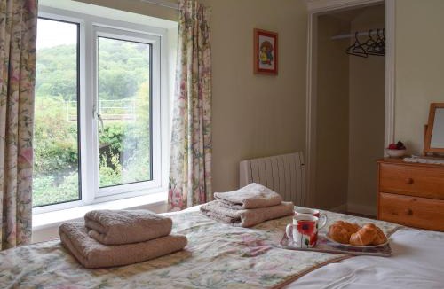 Grosmont House | Cobb's Cottage
