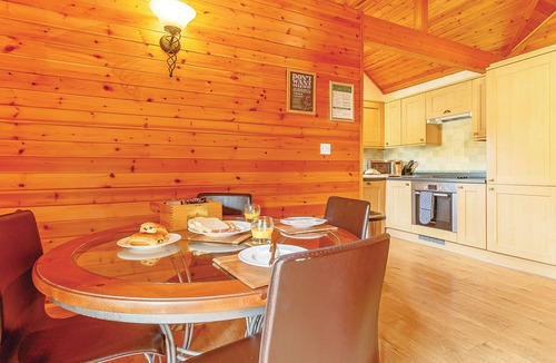 Tilford Ski Chalet | Cobbett Traditional Premier
