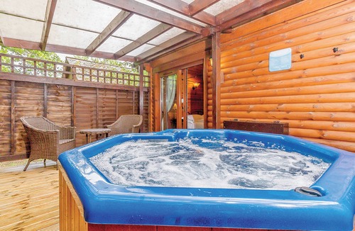 Tilford Ski Chalet | Cobbett Traditional Premier