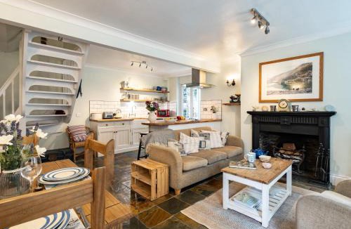 Boscastle House | Cobble Cottage