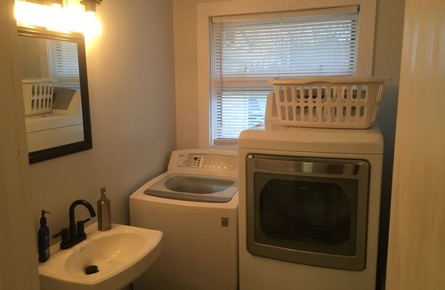 Colonial Heights House | Cobbler’s Cottage